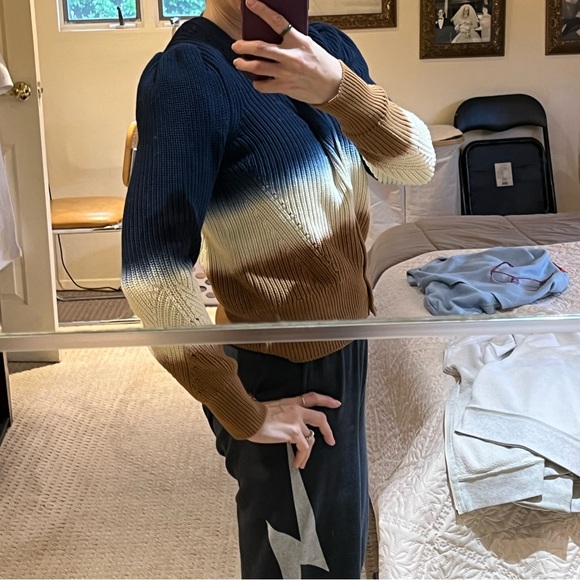 SOLD!!!Veronica Beard Striped Plunge Neckline Cardigan. - Picture 2 of 8